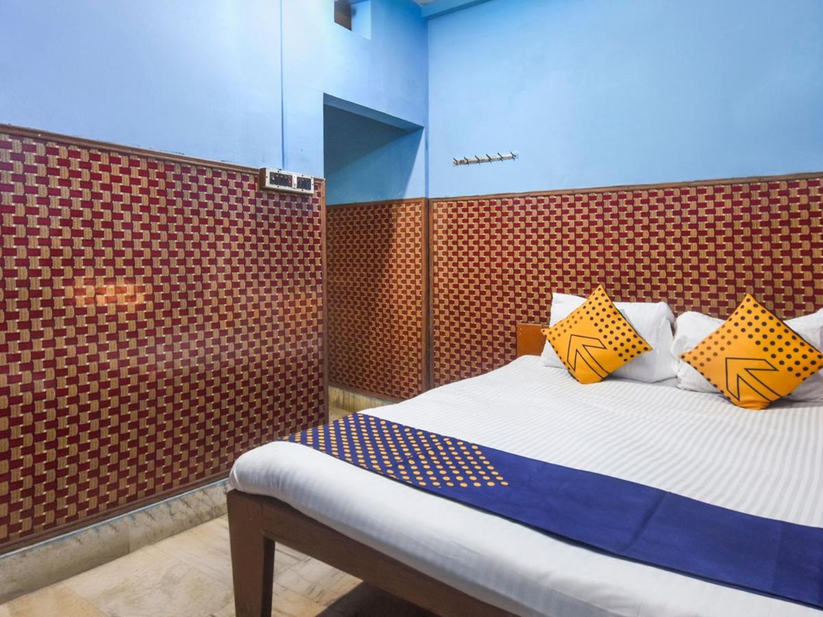 Oyo Flagship 74392 Hotel Mahesh Residency Haiderabad Buitenkant foto