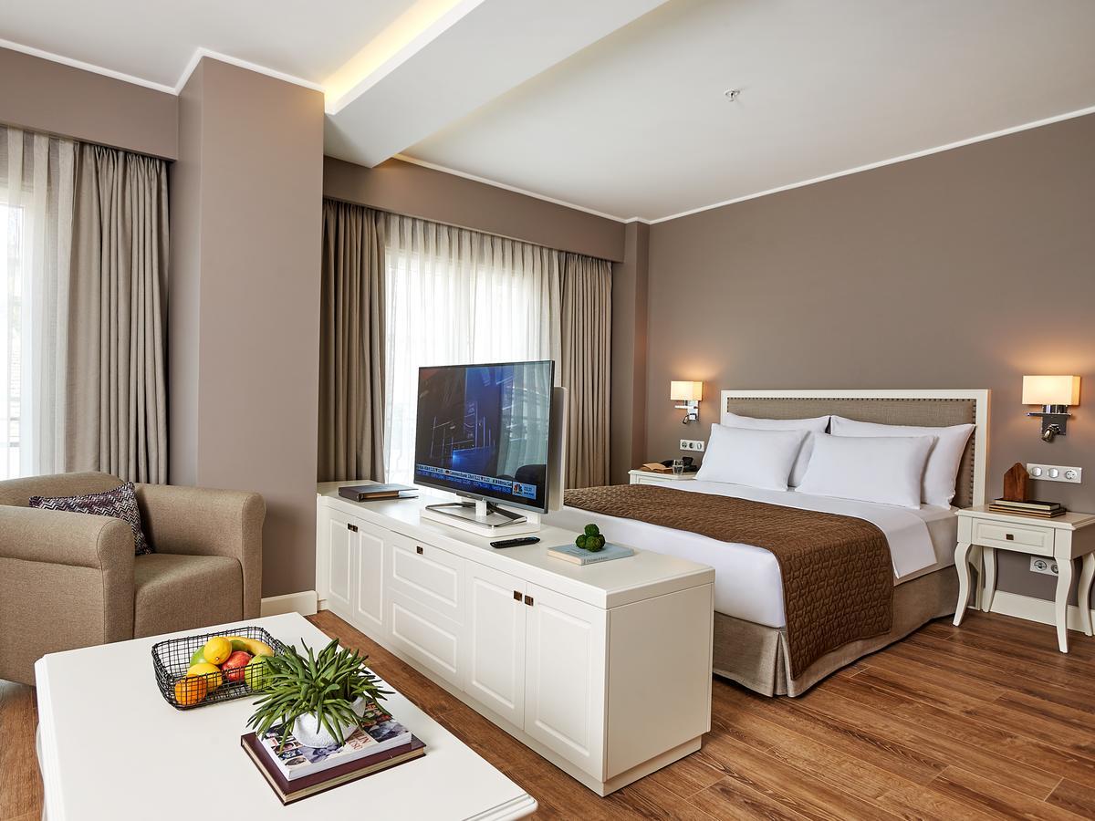Oyo Flagship 74392 Hotel Mahesh Residency Haiderabad Buitenkant foto